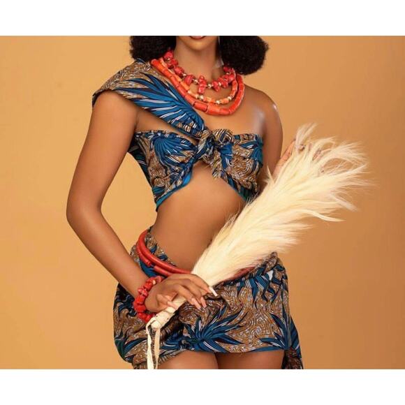 Nigerian horse tail,horse tail for traditional dance,Bridal horse tail accessory - Picture 1 of 5